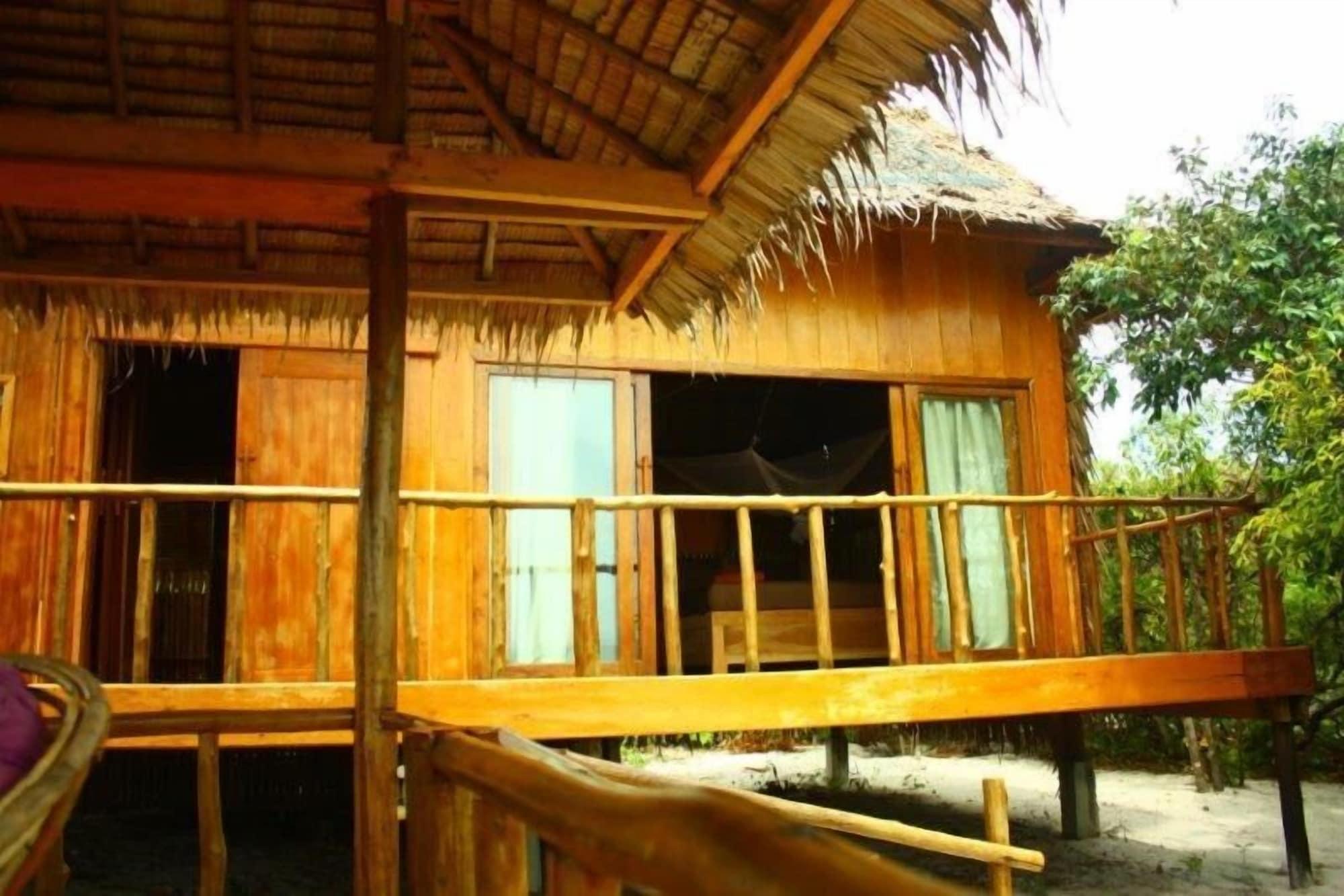 Royalretreat Resort Koh Rong Sanloem Exterior photo