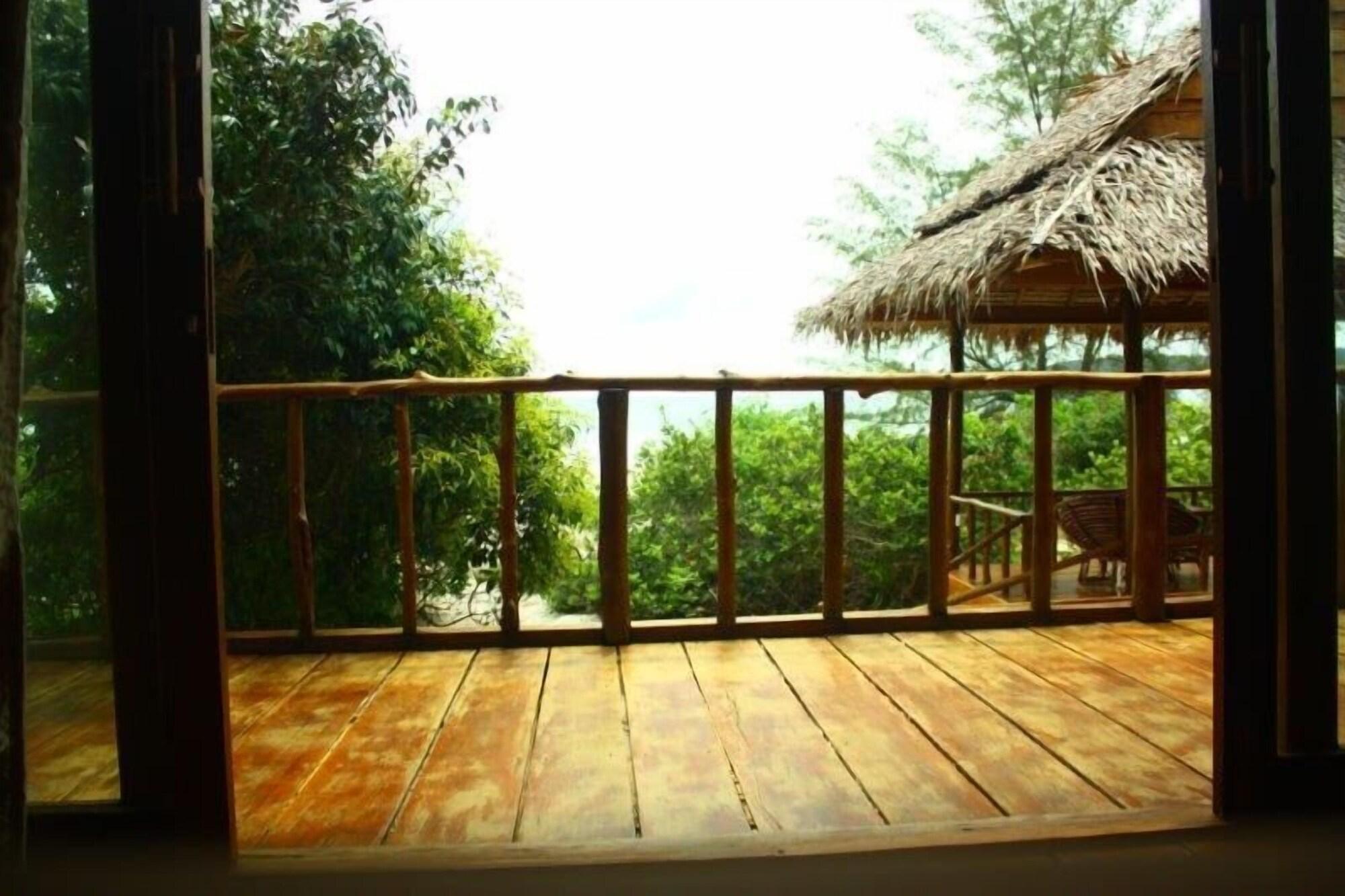 Royalretreat Resort Koh Rong Sanloem Exterior photo